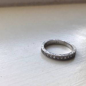 Tacori 925 Silver Princess Cut Engraved Ba…